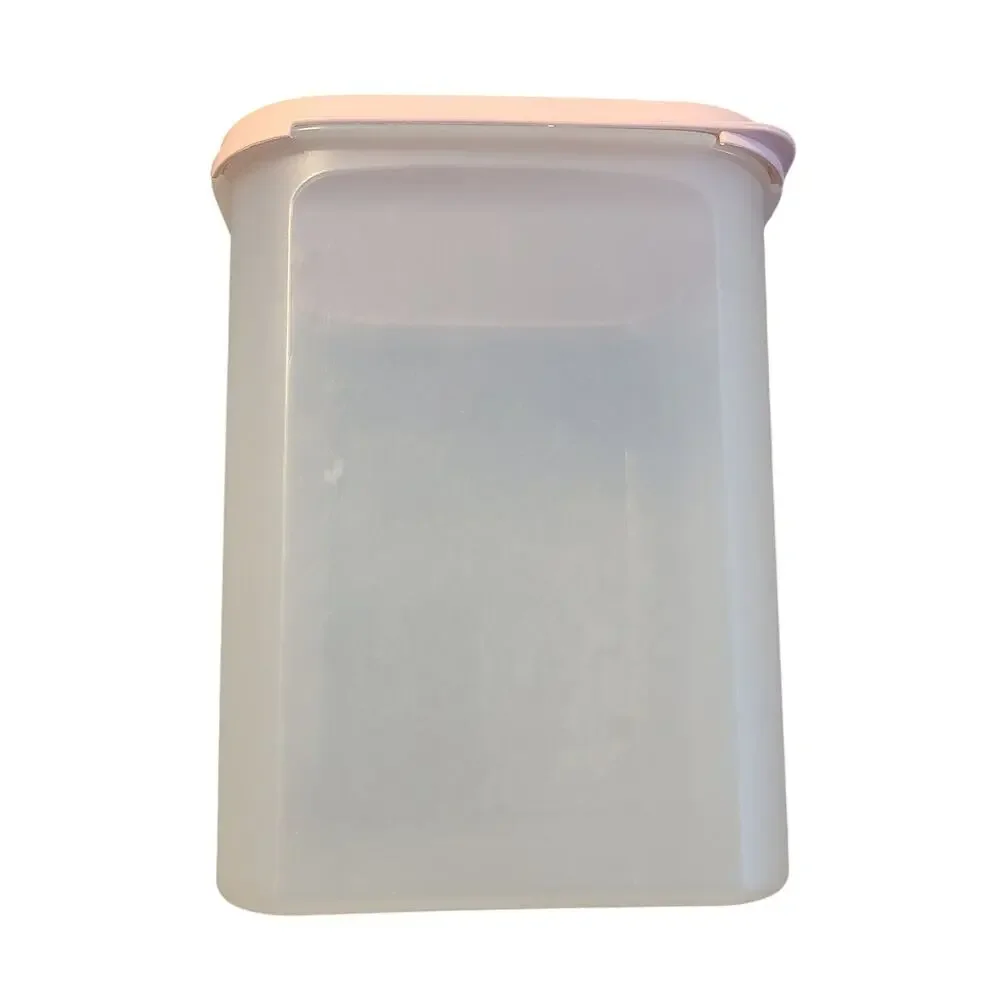 Tupperware pink lid 9